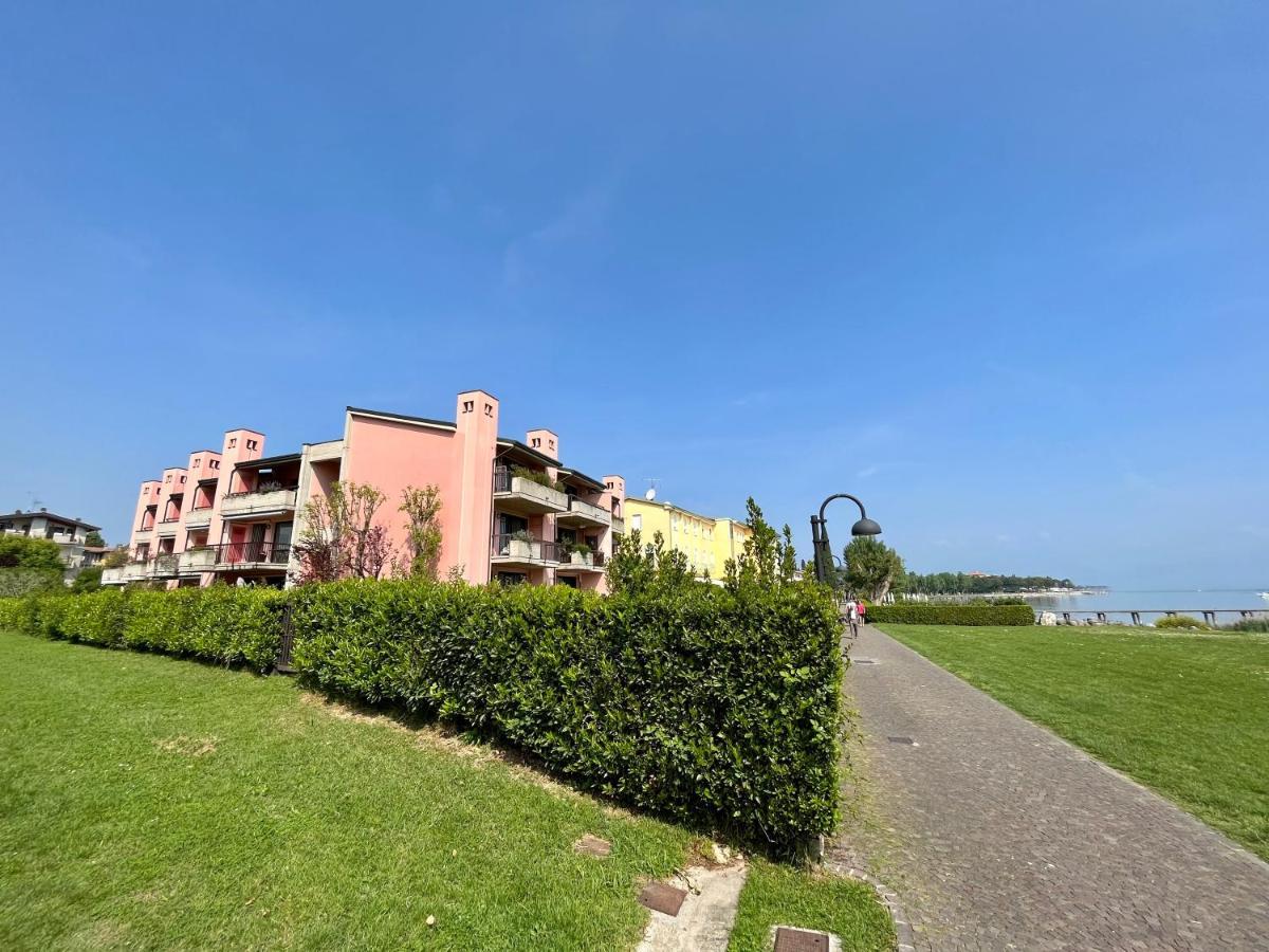 Residence Virgilio Sirmione Exteriér fotografie