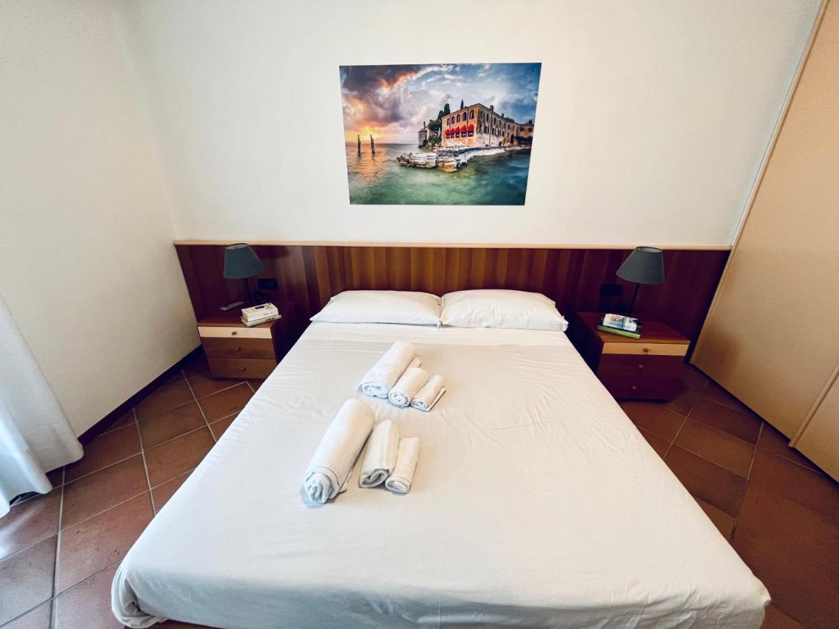 Residence Virgilio Sirmione Exteriér fotografie