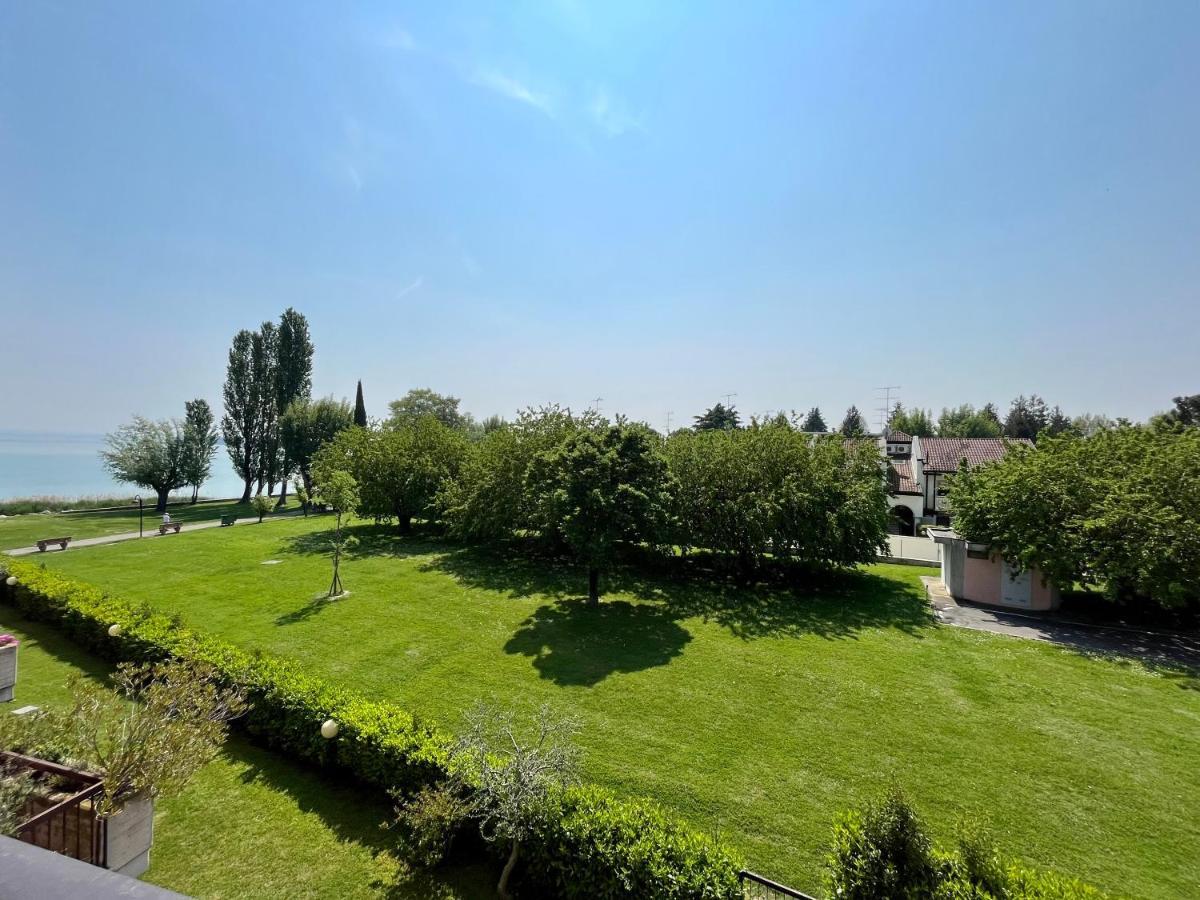 Residence Virgilio Sirmione Exteriér fotografie